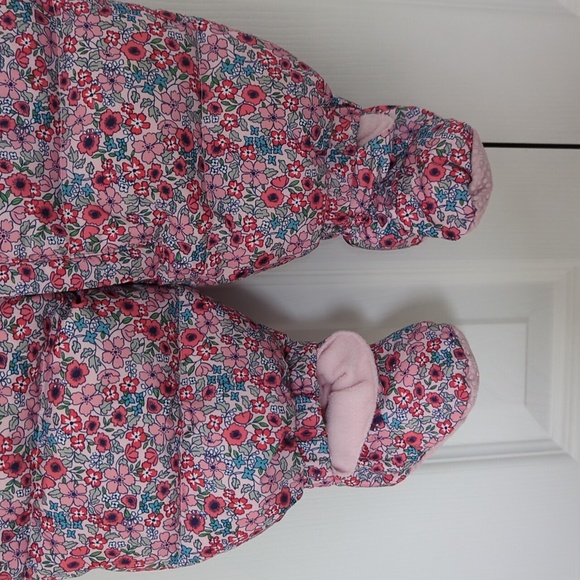 GAP Floral Puffer Down One-Piece Snowsuit - Picture 5 of 10